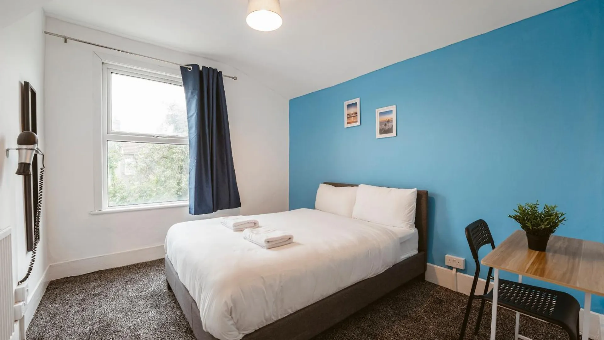 Guest house Barking Cosy Double Rooms