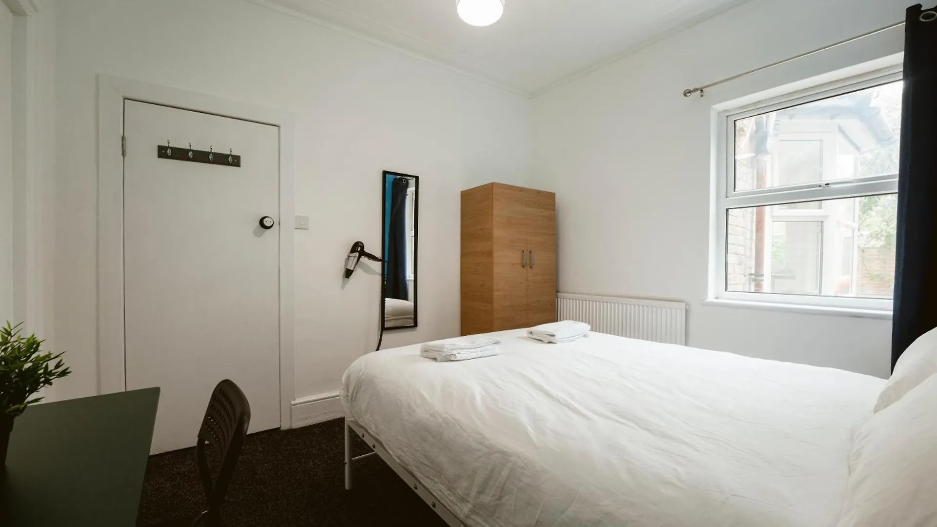 Guest house Barking Cosy Double Rooms