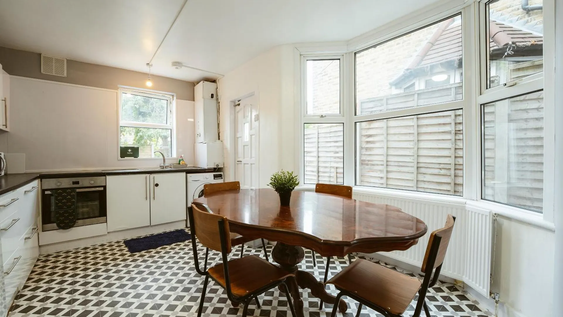 Guest house Barking Cosy Double Rooms