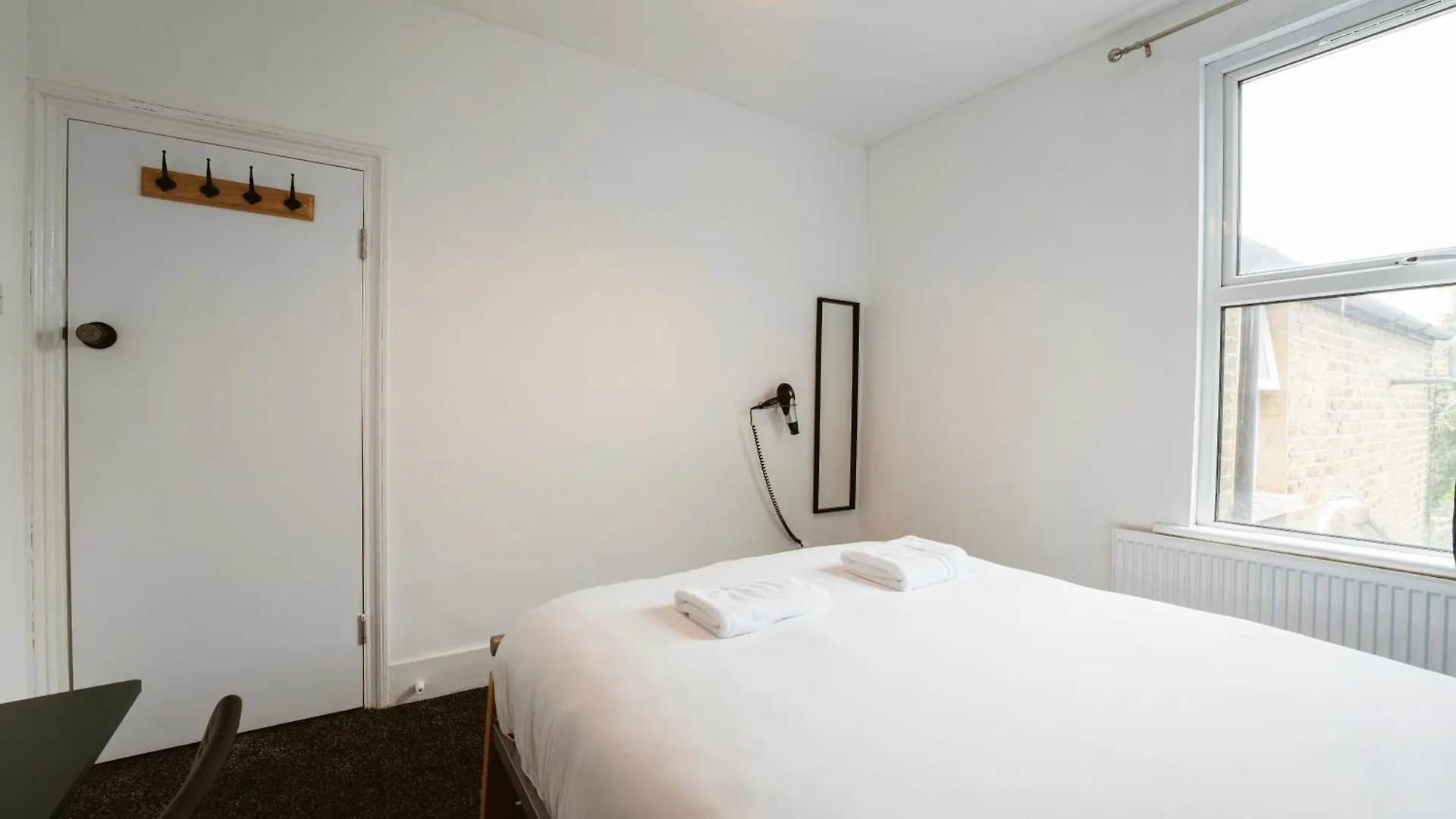 Barking Cosy Double Rooms ברקינג