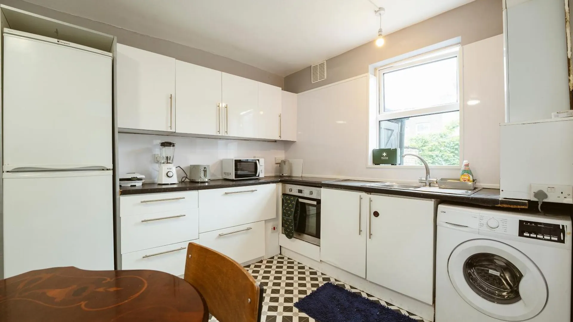 Barking Cosy Double Rooms בית הארחה ברקינג